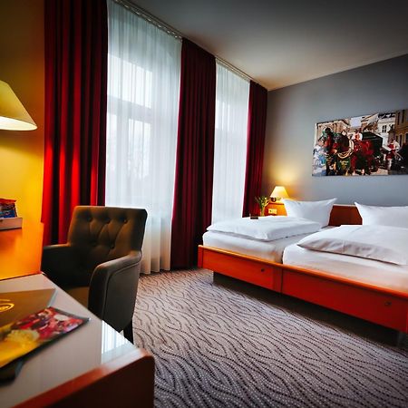Hotel Kaiserhof ラーデベルク エクステリア 写真